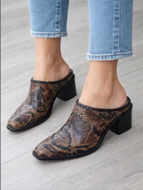 CEM Brazilian Snake Skin Mules Size 6.5